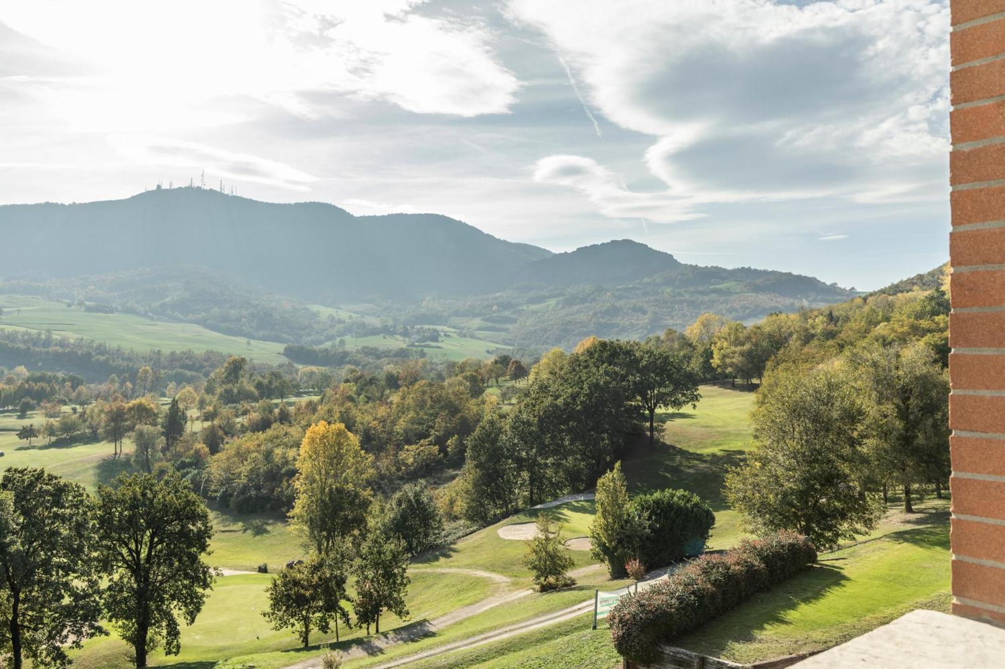 Salsomaggiore Golf Guest House サルソマッジョーレ・テルメ エクステリア 写真